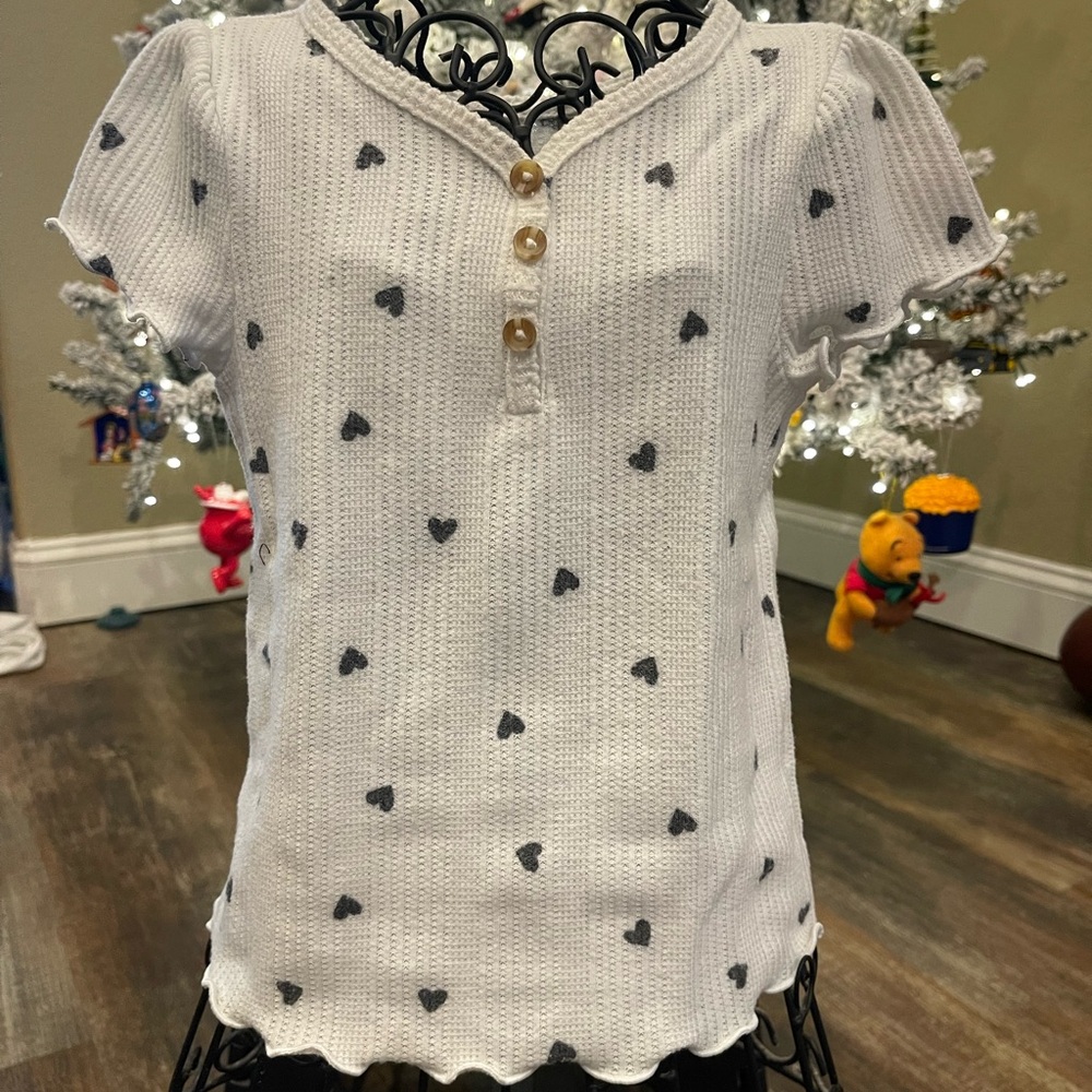 Cat & Jack White Shirt with Black Heart Pattern